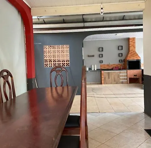 Casa Com Piscina Em Foz Do Iguaccu